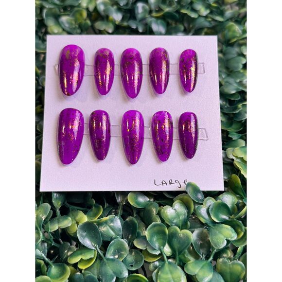 Purple Shimmer Almond -Handpainted/Designed Reusable Press on Nails - Picture 3 of 4
